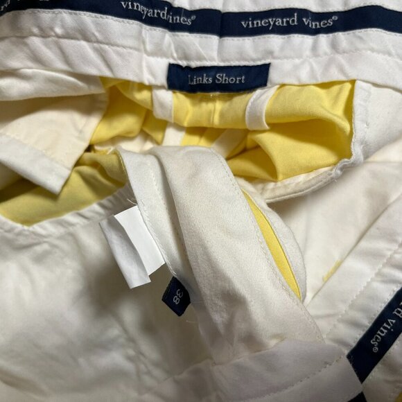Vineyard Vines Men's Sunny Yellow Links Shorts - Size 38 - Picture 6 of 6